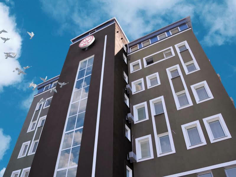 Hotel An-2 Charków Zewnętrze zdjęcie